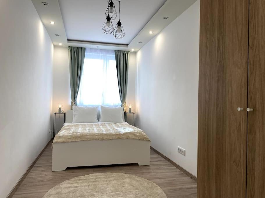 Gemuetliche Wohnung In Ottakring เวียนนา ภายนอก รูปภาพ